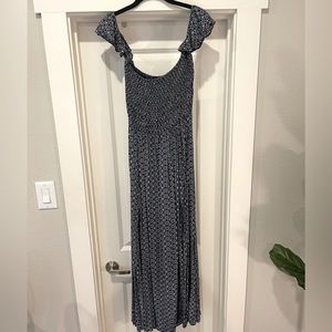 Blue Lulus sleeveless Maxi dress